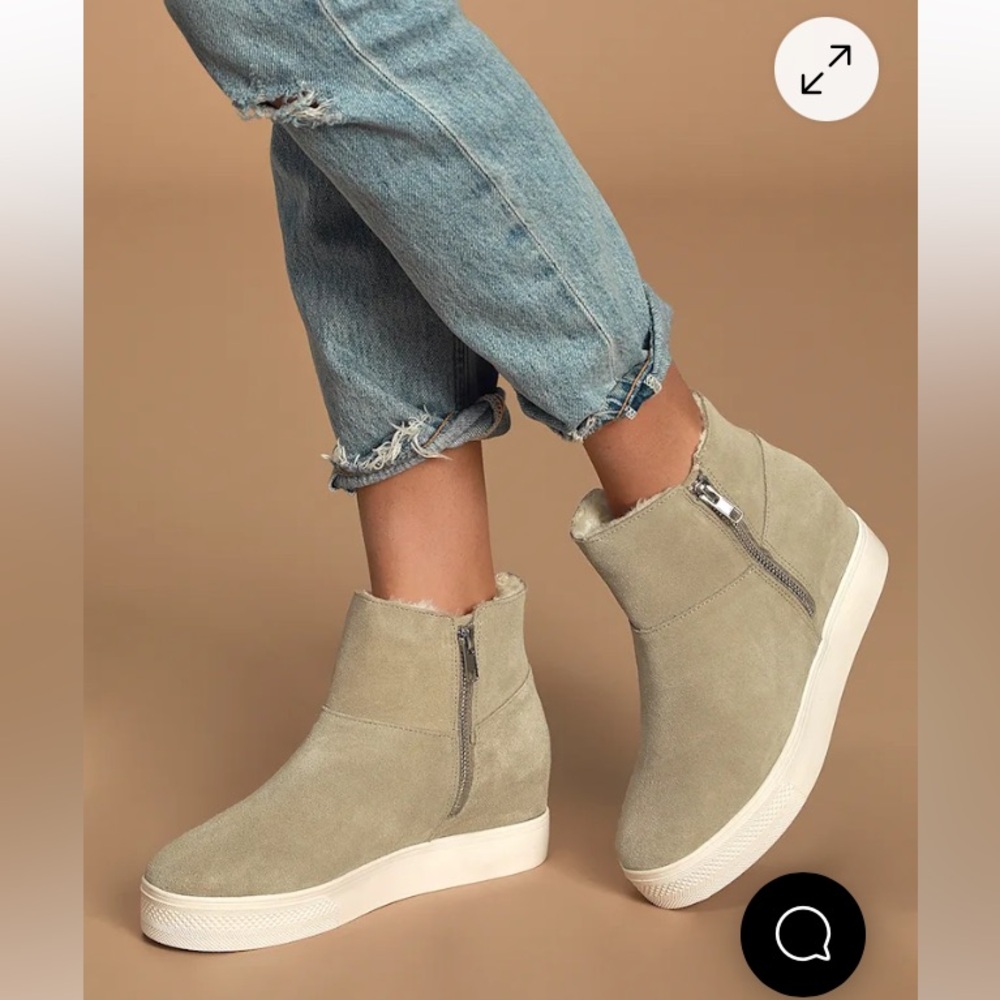 NWOT!  Steve Madden Wanda Taupe Suede Wedge Boots.